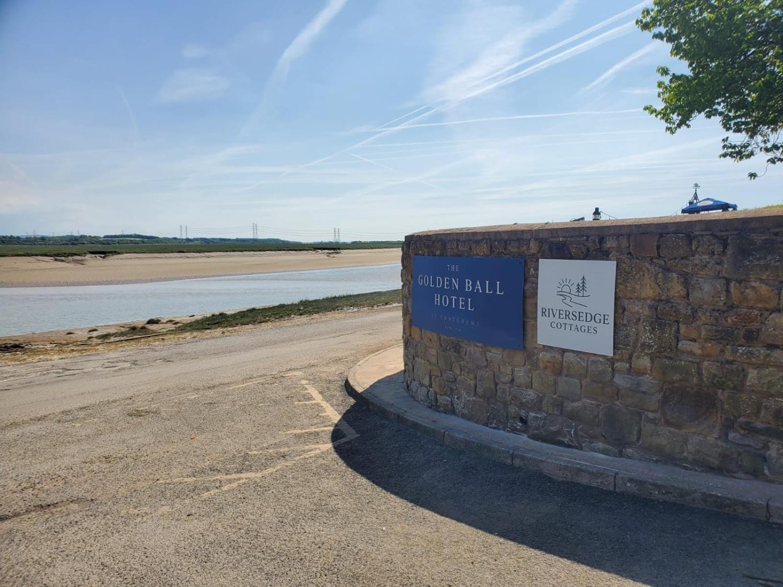 The Golden Ball Cottages Morecambe Exterior photo